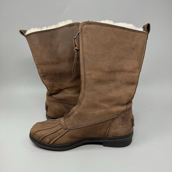 UGG Arquette Brown Leather Winter Boots Womens Size 7 Zip Sheepskin Cuff - Picture 2 of 8